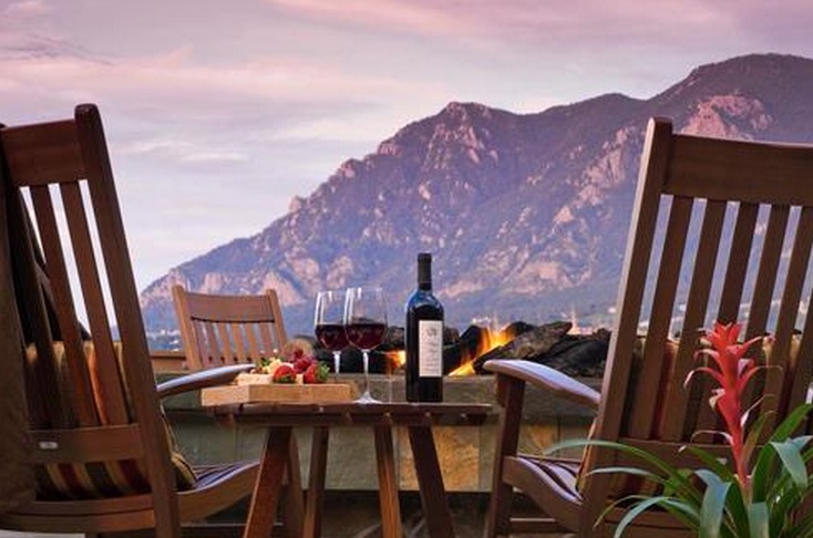 Cheyenne Mountain Lodge