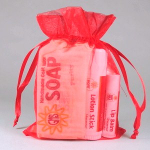 Gift packs at GoatMilkStuff.com include the Sensitive Skin Pack, above, Beauty Pack, Twin Packs, Bath Fizzy Variety Set and more.