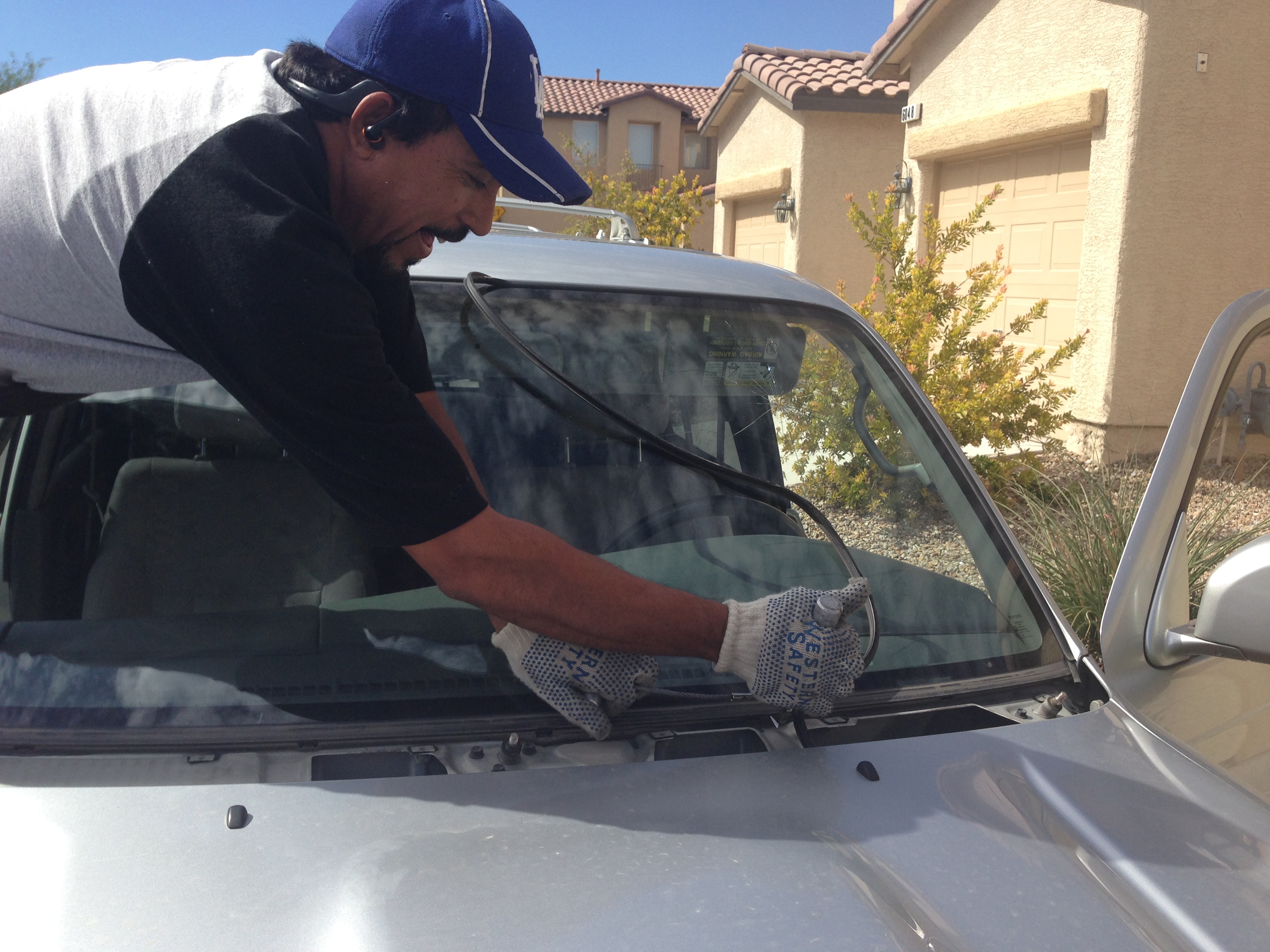 Mobile Windshield Replacement in Las Vegas