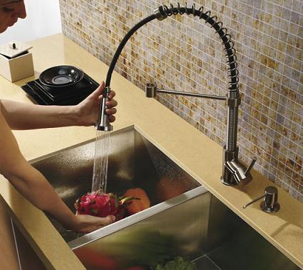 Vigo VG02001ST - stainless steel pull-out spray kitchen faucet