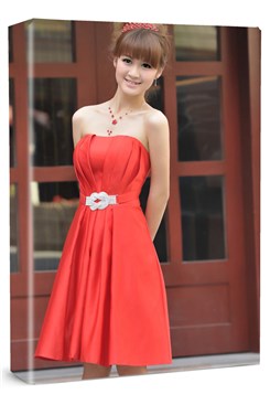 New Style A-Line Strapless Knee-length Bridesmaid Dress