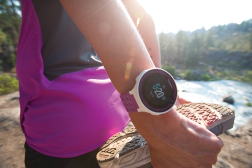 Forerunner 220 Is The World's Lightest Fully Integrated GPS Running Watch