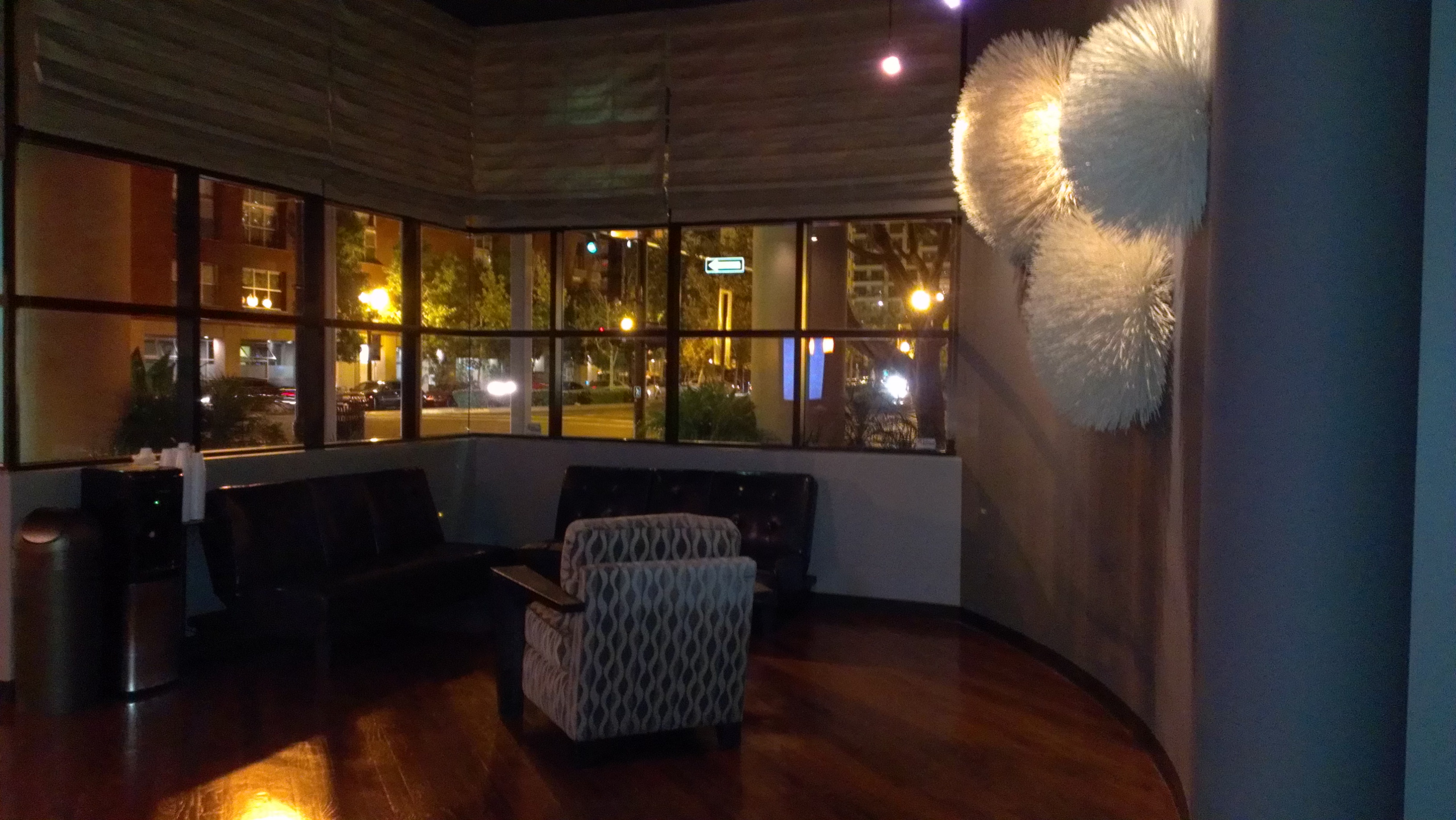 Reception room at the downtown Happy Head Spa