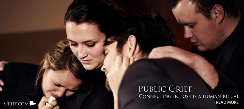 Public Grief - Connecting in loss is a human ritual