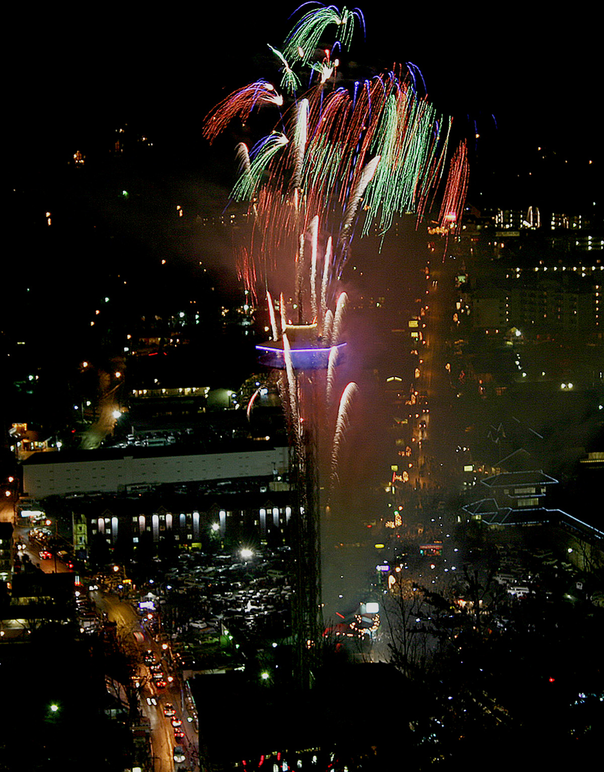 Spectacular Fireworks Show from the top of the Gatlinburg Space Needle