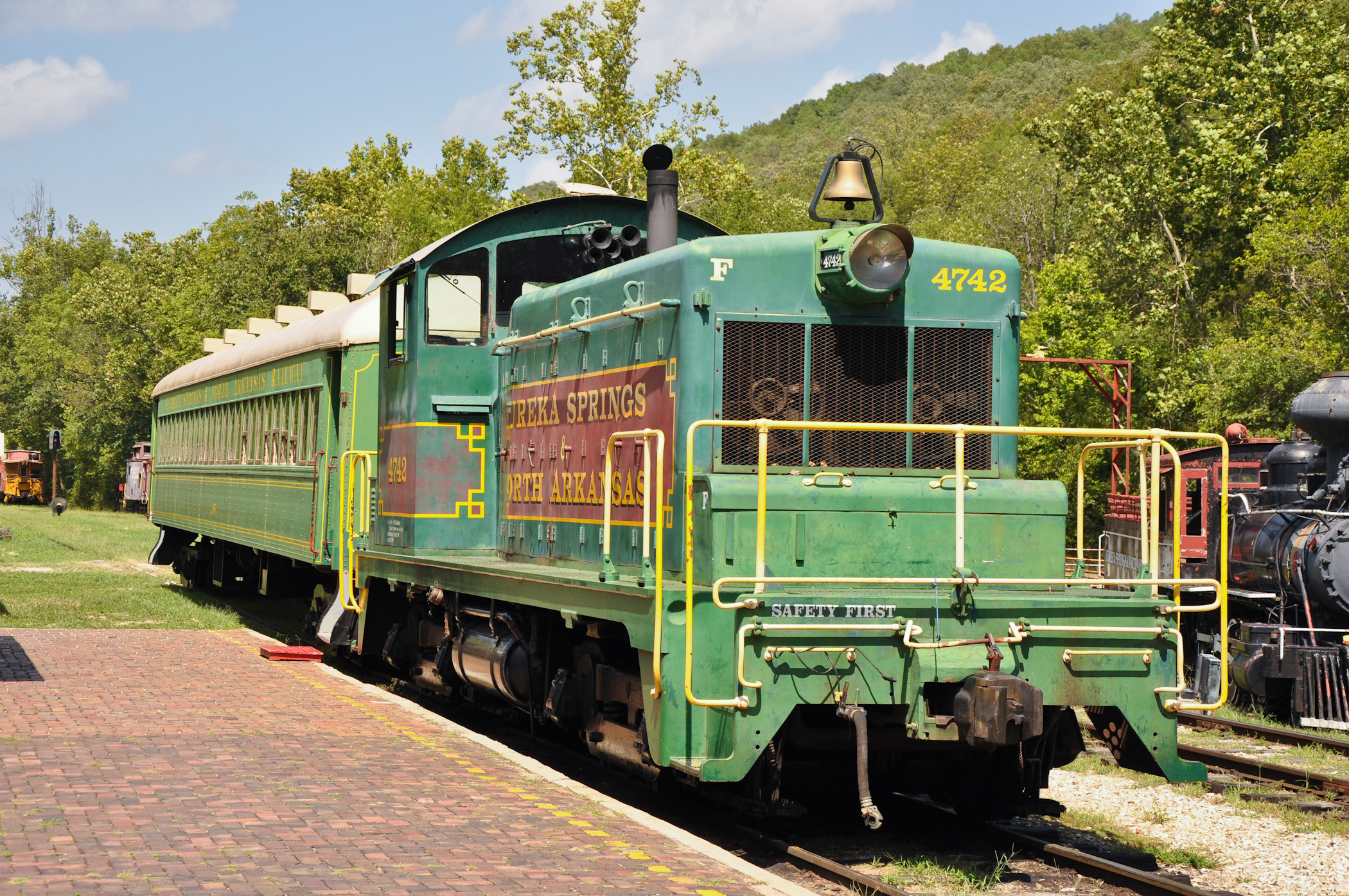 The Eureka Springs & North Arkansas Railway will host coach and dinner train rides.