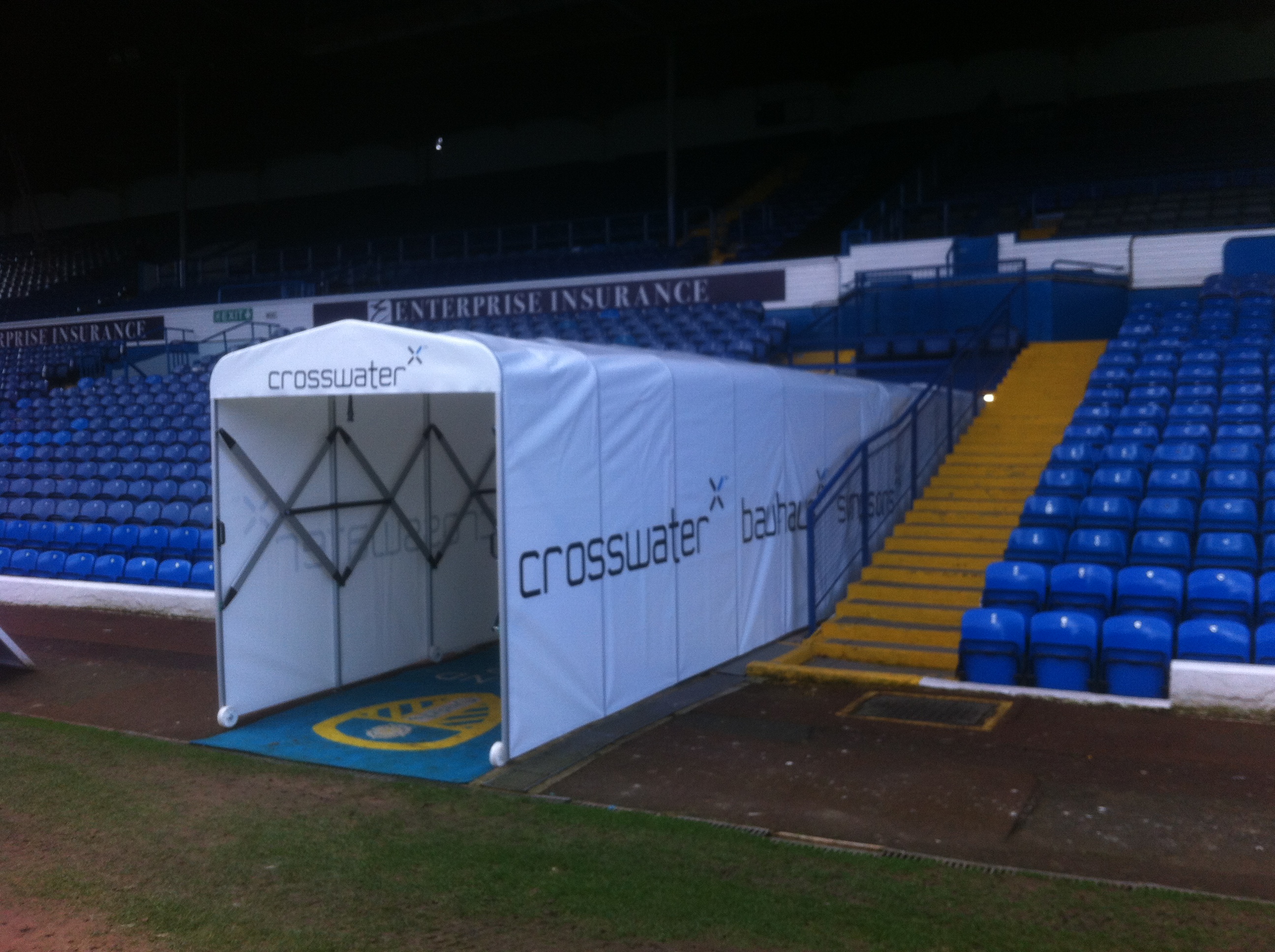 New Leeds Utd tunnel supplied by Stadia Sports