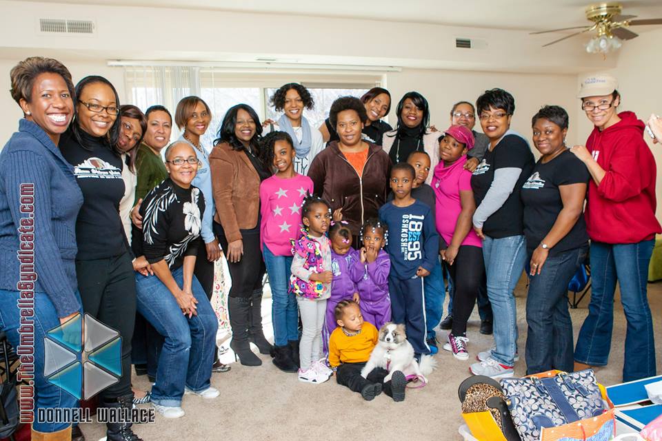 Women Veterans Interactive House Warming Party for homeless woman veteran and her 4 children