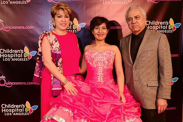 Frida Lagunas and Zapantas' Doctors members of "Los Compadres"