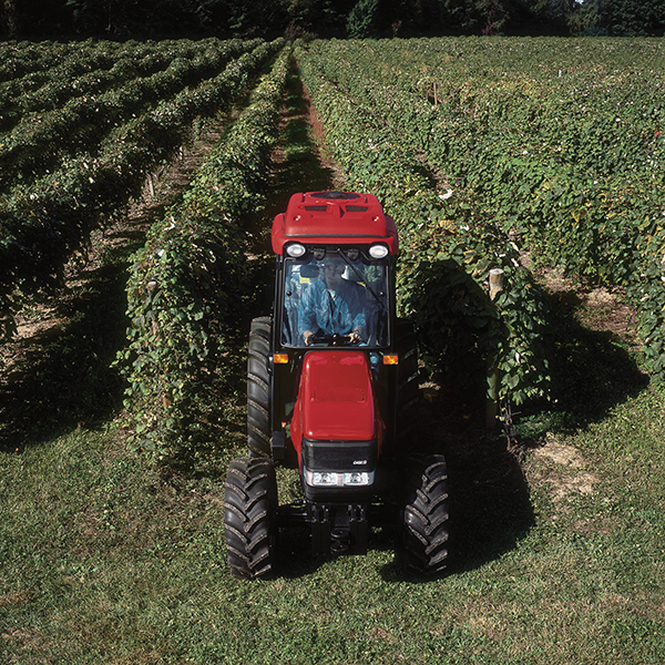 Three Farmall N series tractors, the 75N, 95N and 105N, share many of the same features as the V series, with a slightly wider configuration and a higher-horsepower option. Like the V series, they als