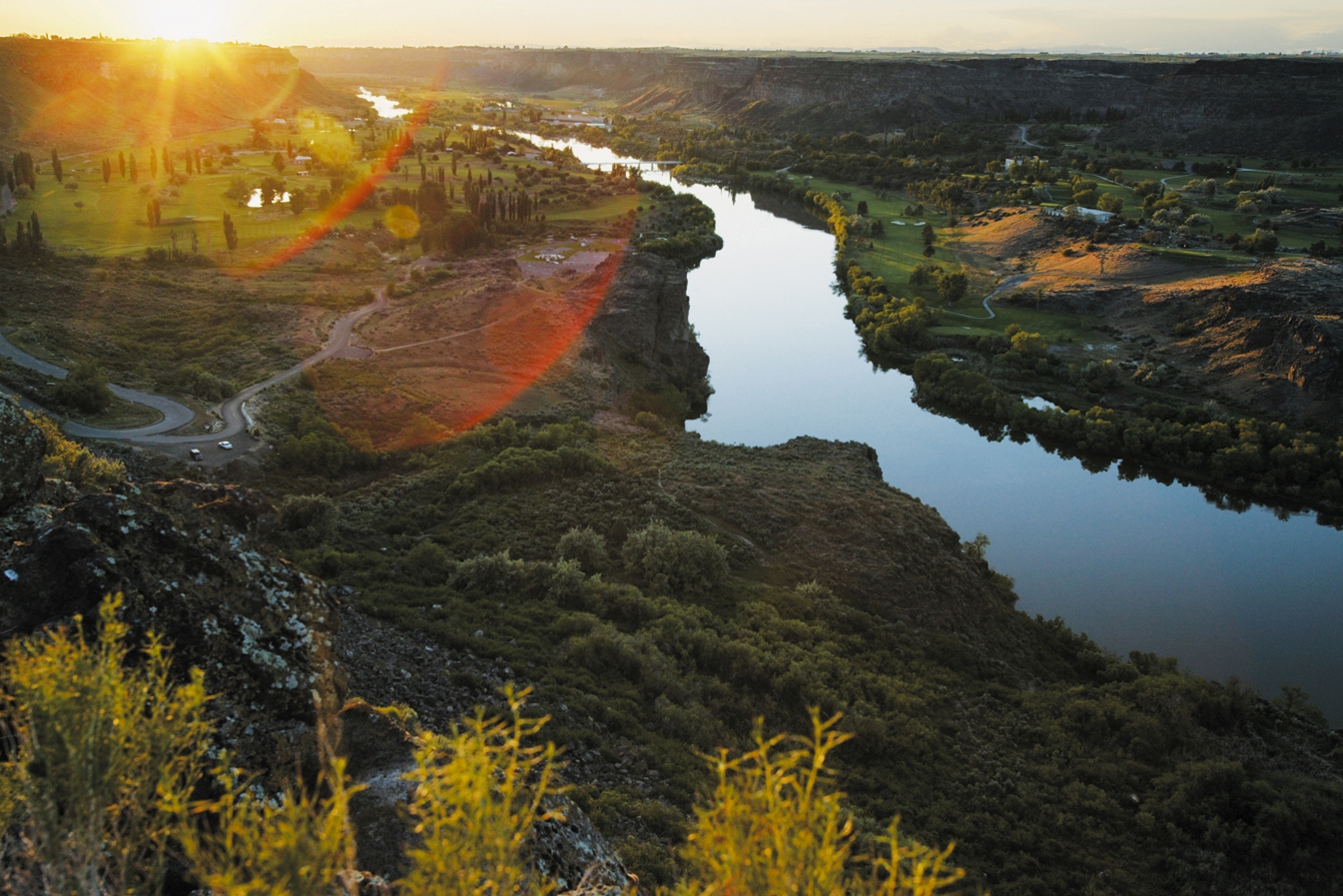 The mighty Snake River and its magnificent canyon etch the boundaries of Southern Idaho’s communities.