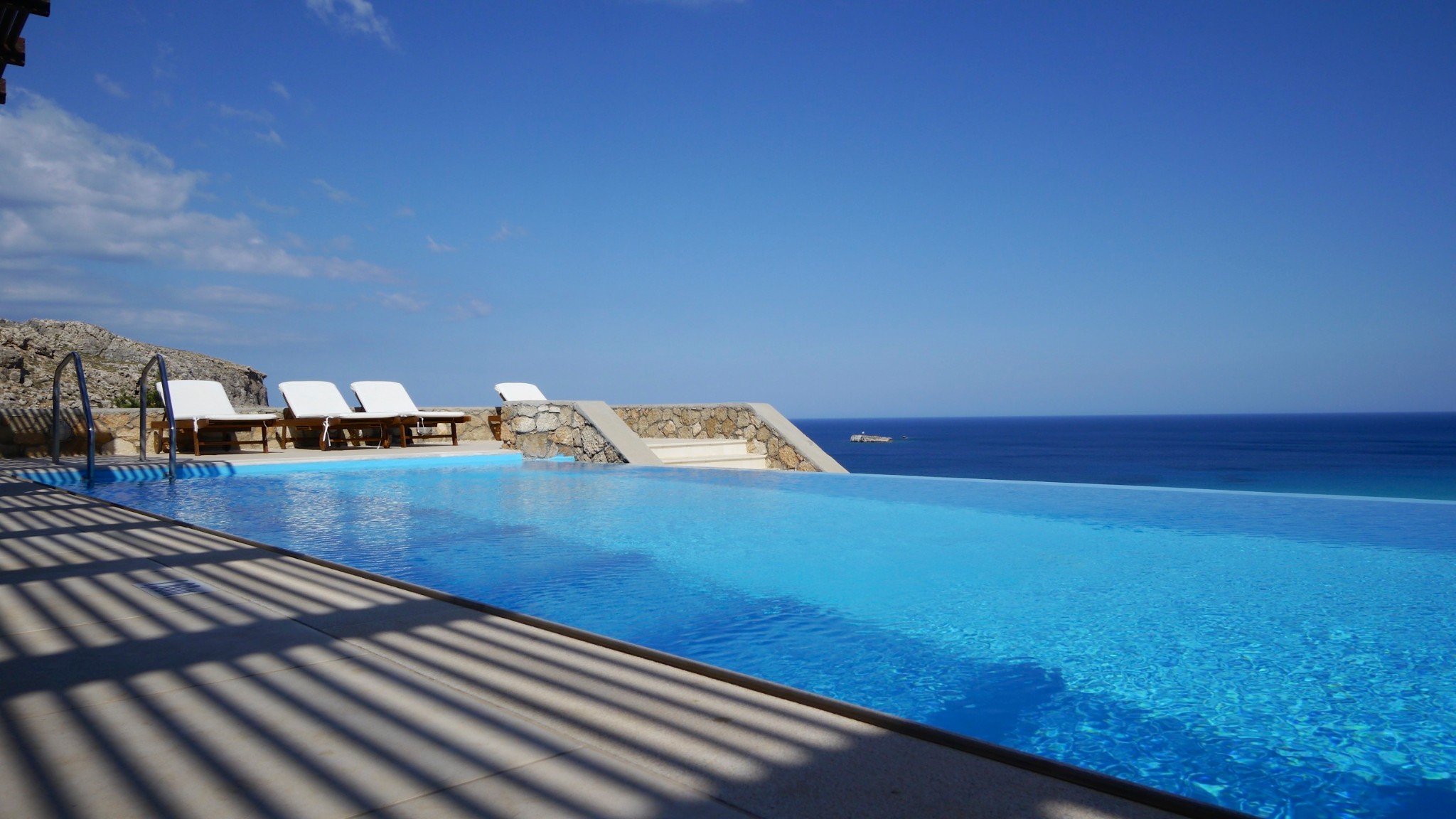 A €930,000 five bedroom luxury villa in Lindos, Rhodes