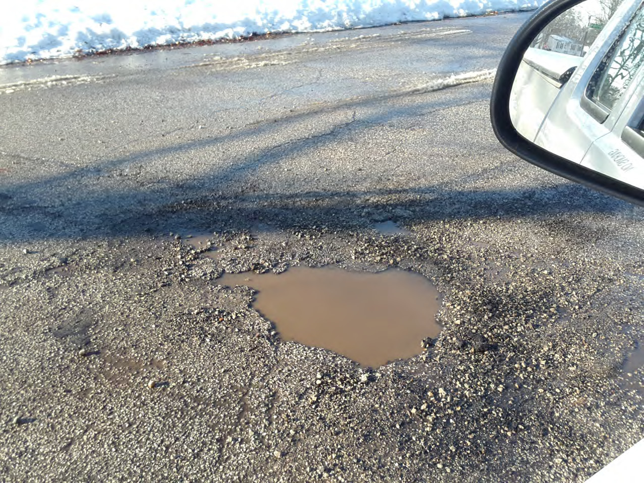 This pothole photo was collected using the iiCollector web application.