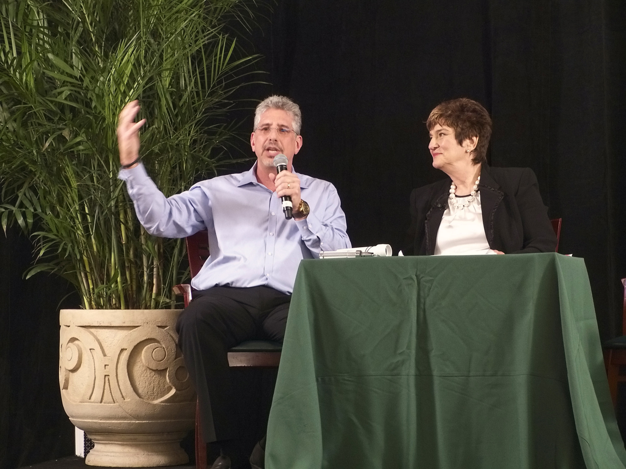 Dr. Lampert speaks at the CURE Symposium in South Florida.