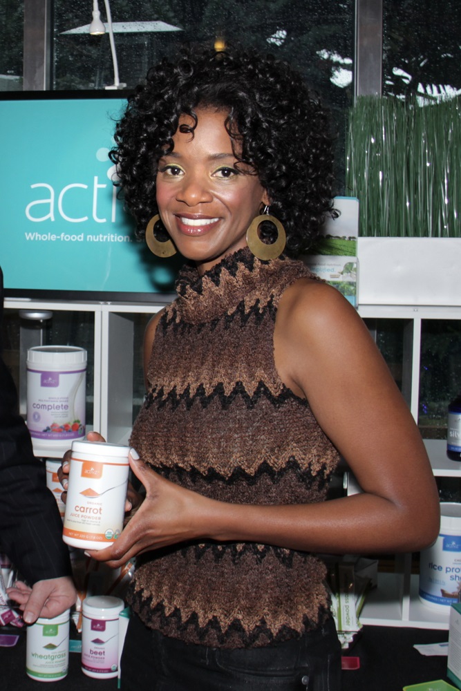 Kelsey Scott of Academy Award Winning "12 Years A Slave" was pleased to learn about Activz Organic produce powders.