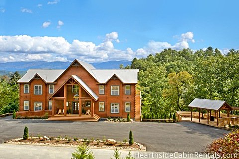 HearthSide Cabin Rental's Big Moose Lodge is a 16 bedroom cabin that is perfect for couples to plan their Smoky Mountain wedding in.
