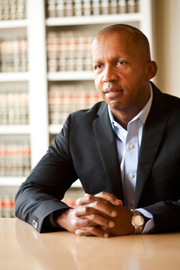 Bryan Stevenson, winner of the 2014 ALBA/Puffin Award for Human Rights Activism