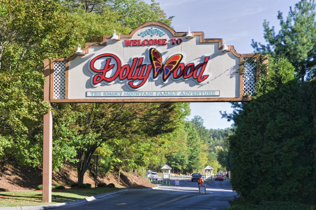 Dollywood is by far one of the most popular attractions in Pigeon Forge with over 2.5 million visitors every year.