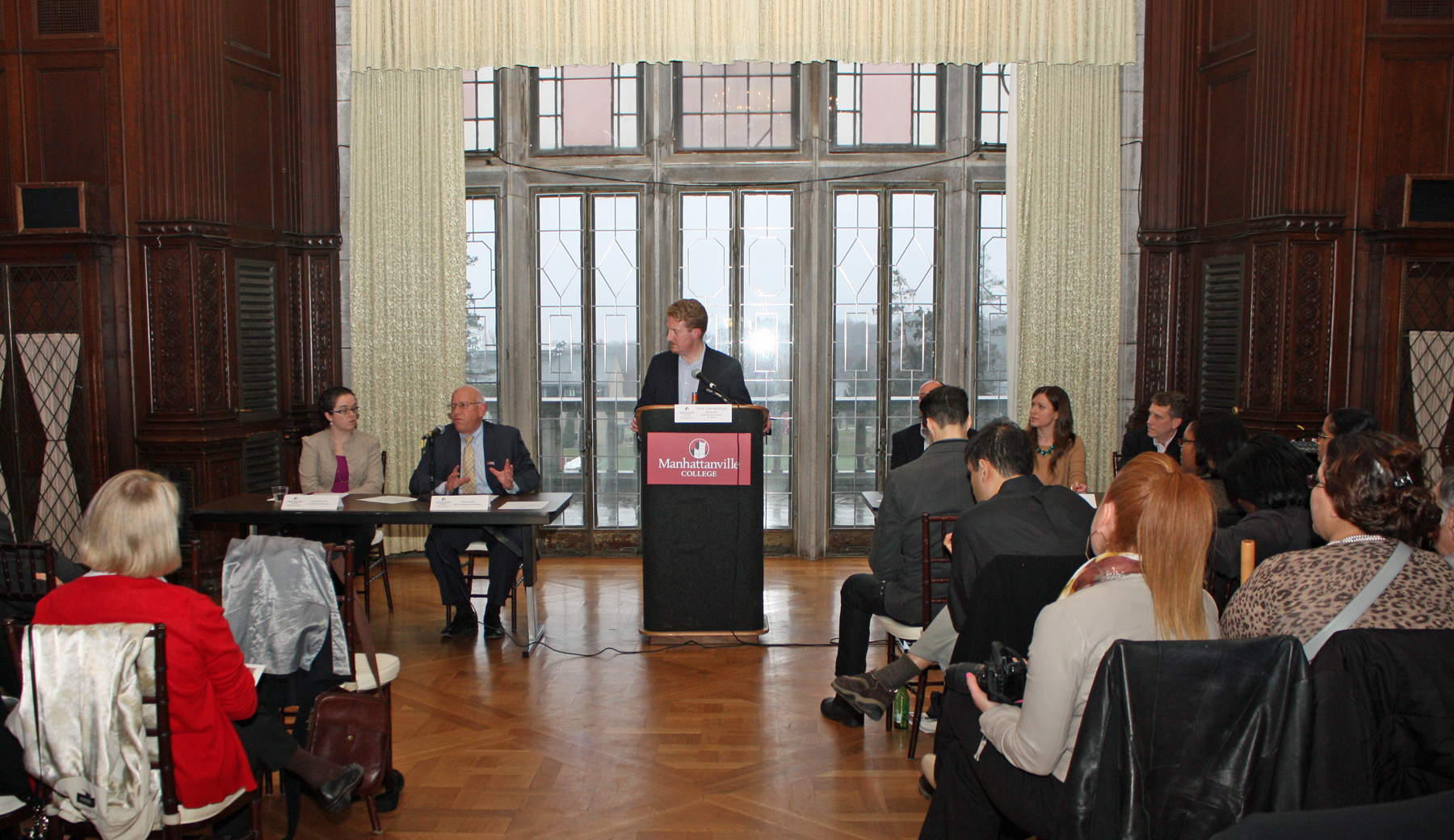 A panel of Westchester-based marketing masters address the audience of more than 90 members of the Manhattanville College and business communities.