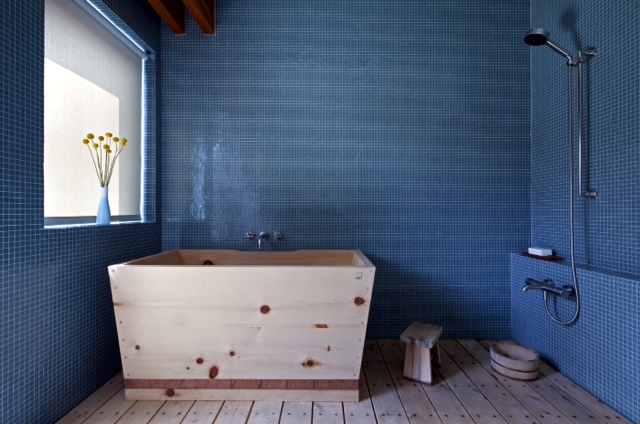 Ortiz Mexia Projects -- wooden tub