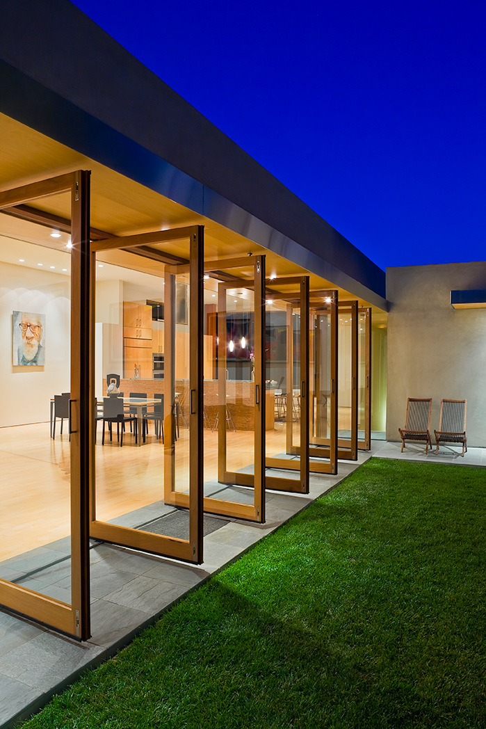 Shubin + Donaldson - open glass doors