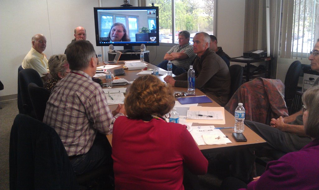 Denise Drane, Northwestern University, provides feedback using video conferencing to teachers as they describe testing lessons that incorporate applied critical thinking, during ACTivATE training spon