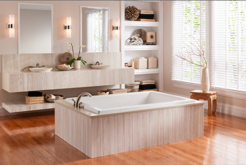 Also on display at IBS, Aquatic's new streamlined DuraCore™ bathtubs represent an evolution of the minimalist aesthetic.  They  strike a smart balance of sophisticated design, versatility and value.