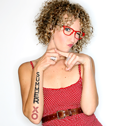 Summer XO Uses Original Artwork to Fund Latest EP in Unique Online