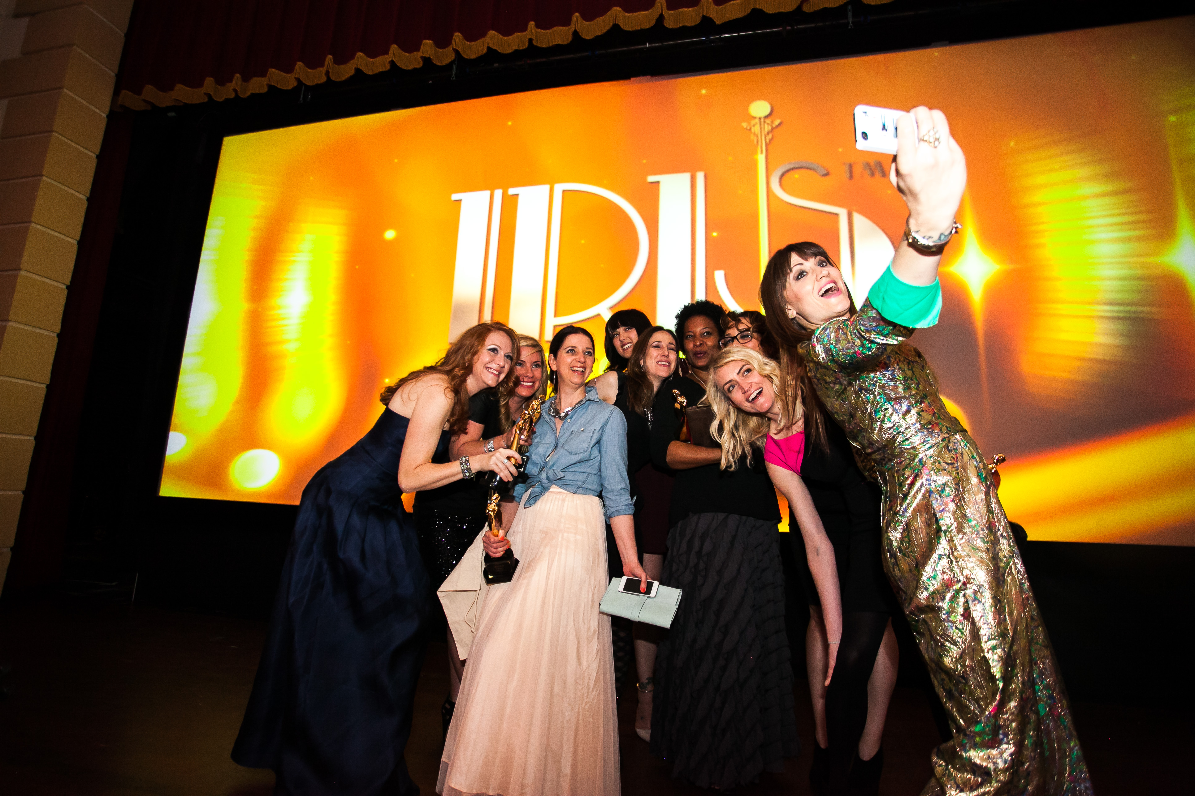 2014 Iris Awards Winners Capture a Group Selfie On Stage