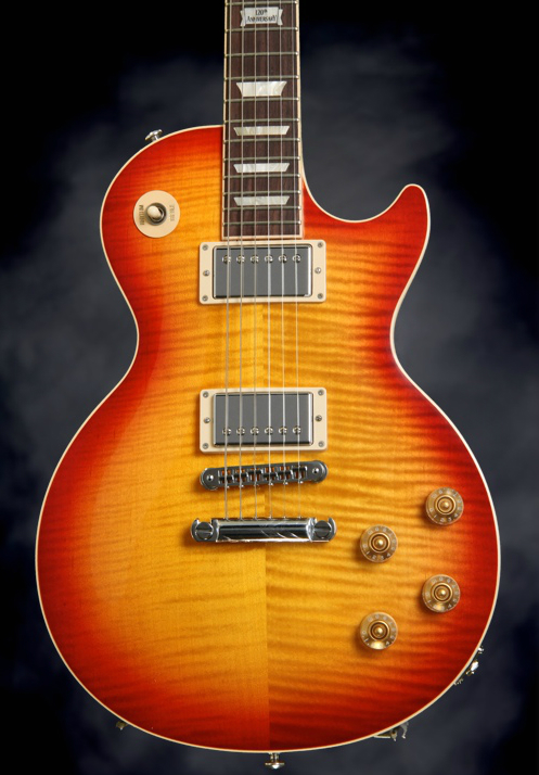 Gibson Guitar Corporation donated a 2014 Les Paul Standard guitar with the patented Min-ETune™ self-tuning technology to SAE Institute’s Nashville campus.