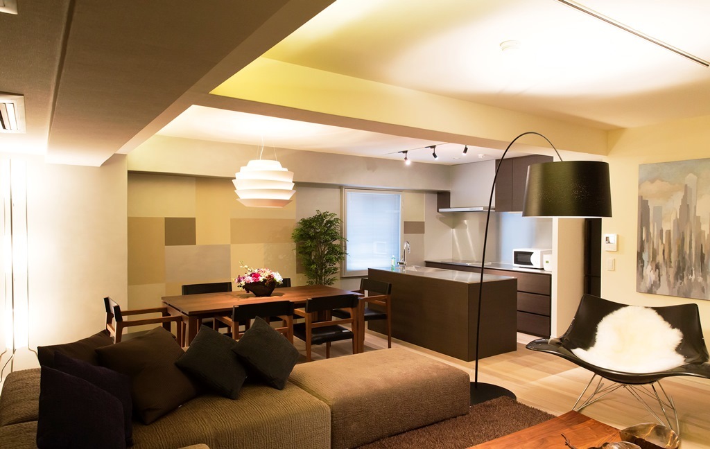 Quiet, Chic Living Quarters in Tokyo for the Busy Professional