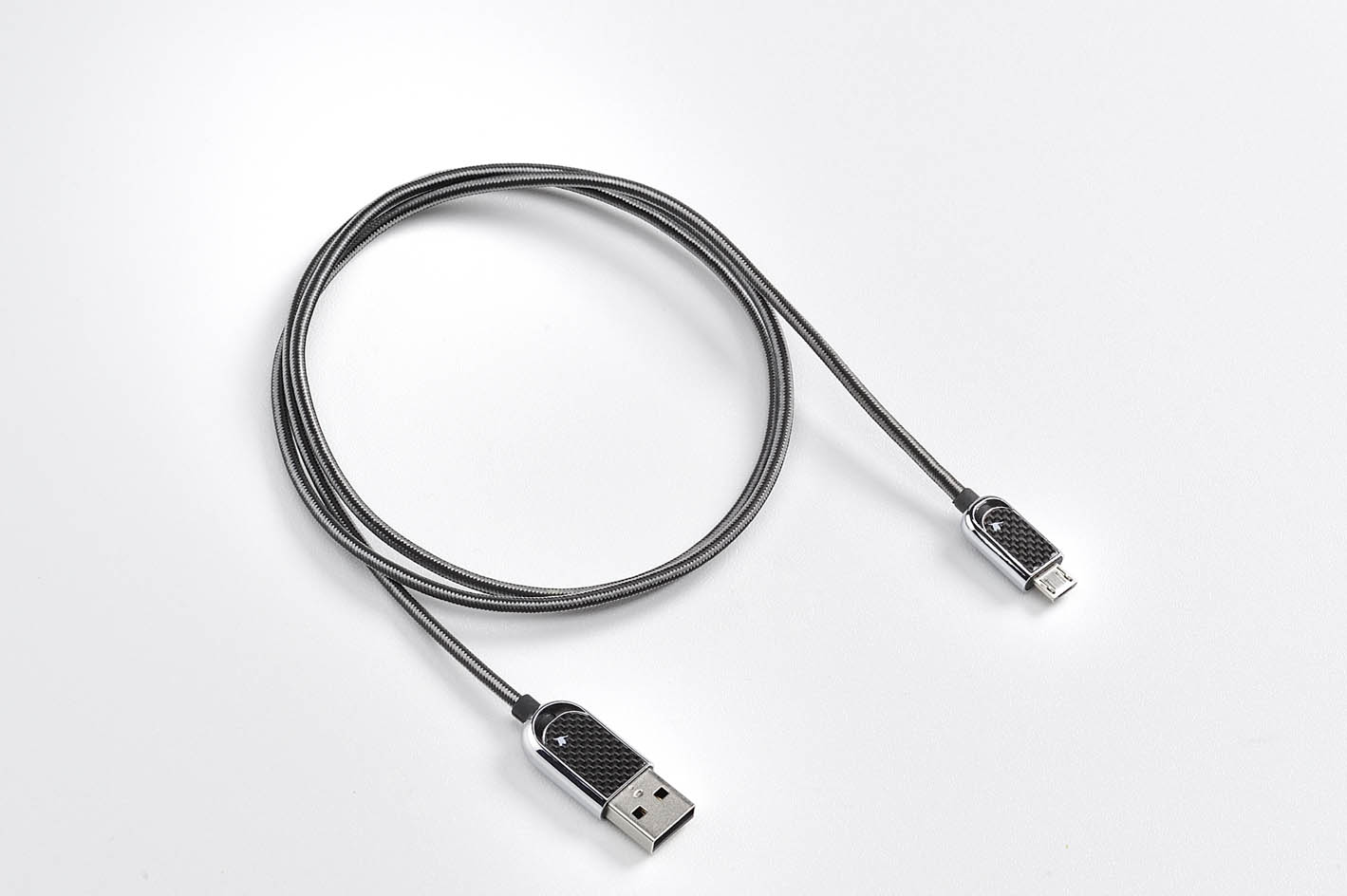 monCarbone Cobra Micr0-USB Cable (3)