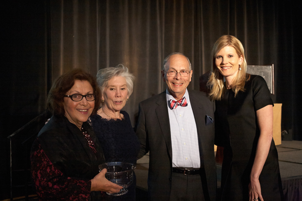 Drs. Sally & Bennett Shaywitz Accept 2014 Professional Achievement Award