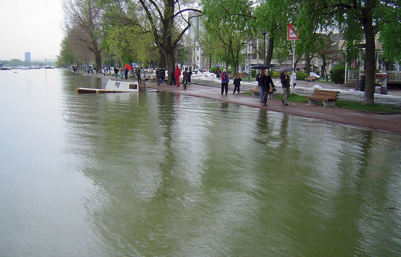 With a state of emergency declared in Bosnia and Serbia due to the worst flooding in 120 years, Volunteer Ministers are needed to join the disaster response team in Belgrade.(Photo courtesy of Matija)