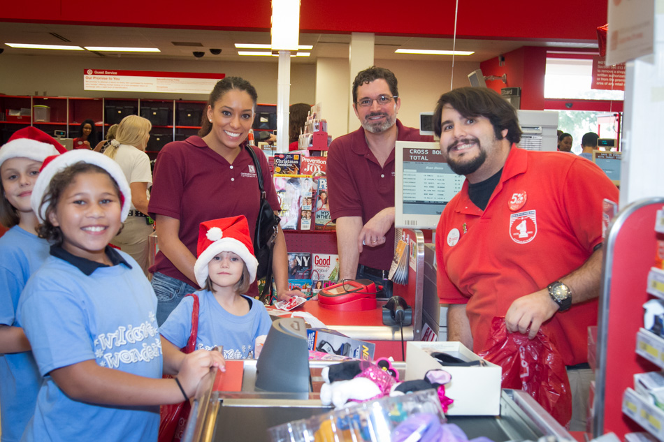 Tampa Attorney Christopher Ligori hosted 80 children for a holiday shopping event.