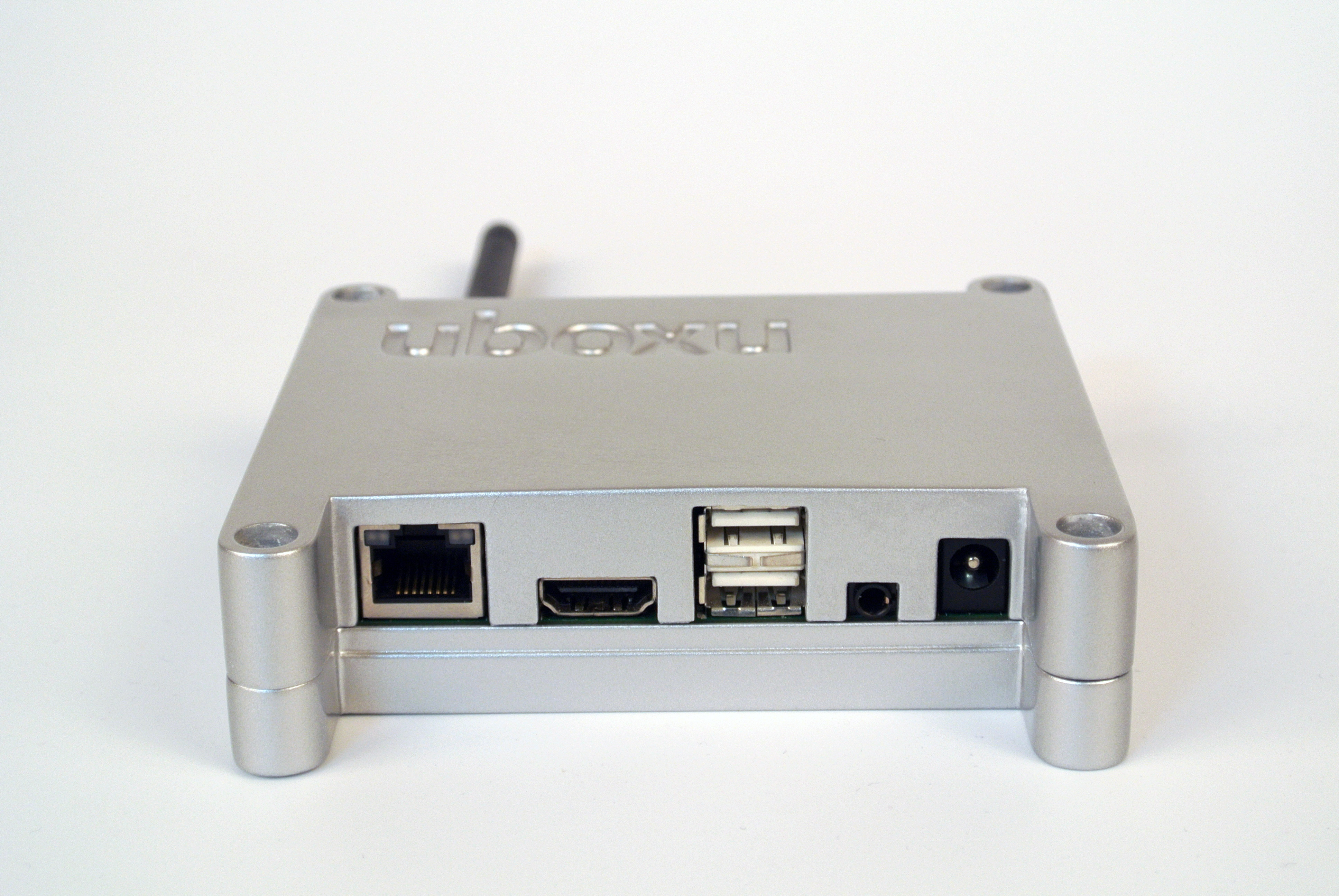The Uboxu MS1 microserver runs pure web code in business locations.