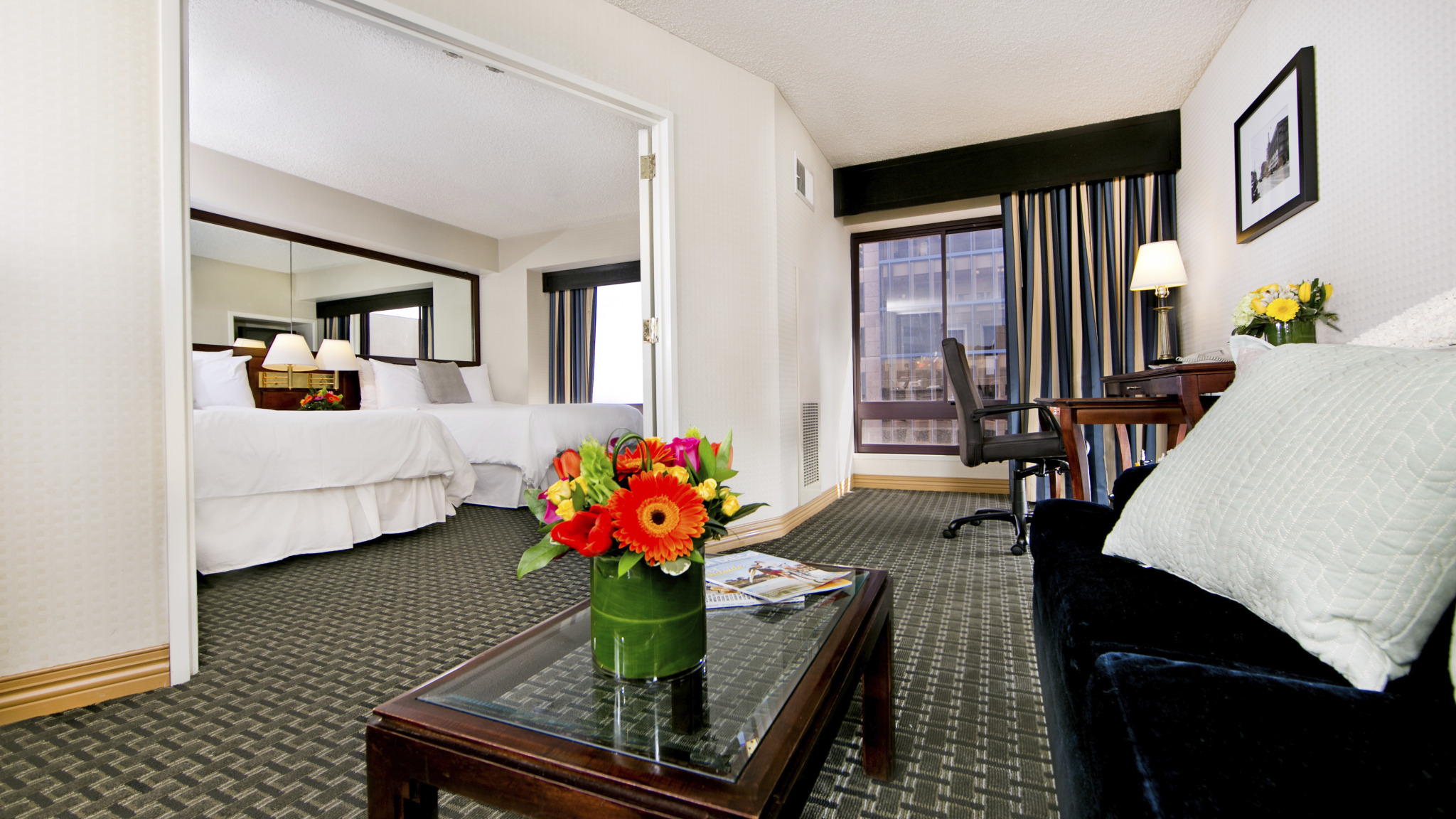 Declan Suites San Diego is a conveniently located San Diego Hotel that sits adjacent to Symphony Hall and a short walk from popular attractions and San Diego events.