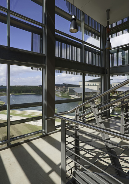 As part of the Alamo Colleges in San Antonio, the new three-story, 86,300-square-foot Live Oak Hall has perforated screens and awnings to control solar heat gain with views to the outdoors.