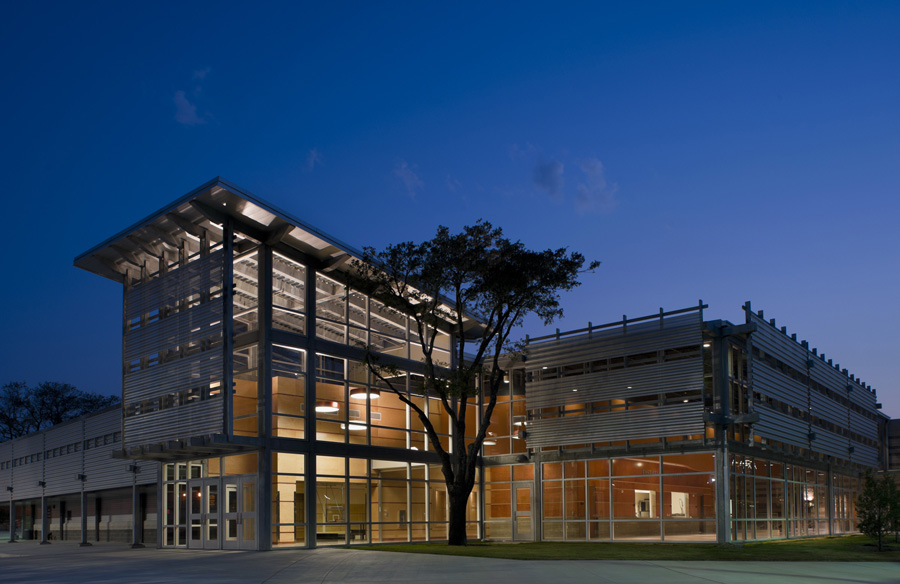 New energy-efficient buildings for East Central High School's 3,000 students bring a variety of technology-rich, naturally daylit classrooms and circulation spaces.
