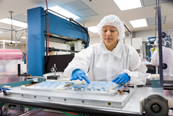 Clean Room Medical Manufacturing | UFP Technologies