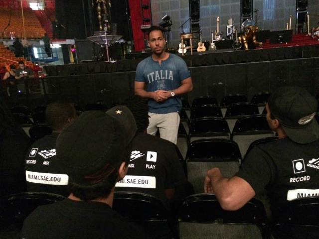 Twenty students from SAE Institute Miami’s Audio Technology Program were guests at a soundcheck by superstar recording artist Romeo Santos, who performed at the American Airlines Arena on May 31.