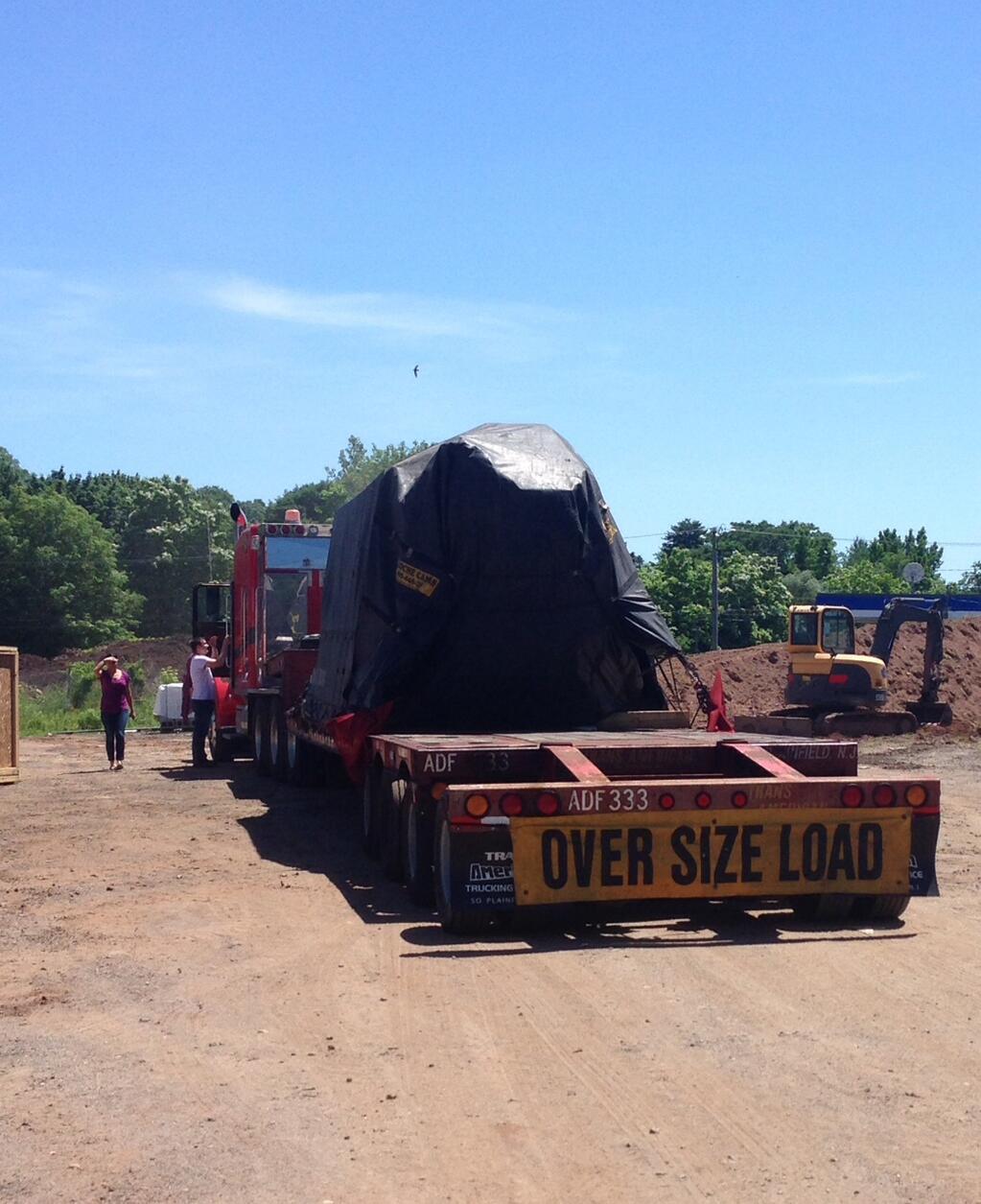 An Avure 350-Liter HPP System Is Delivered On Time