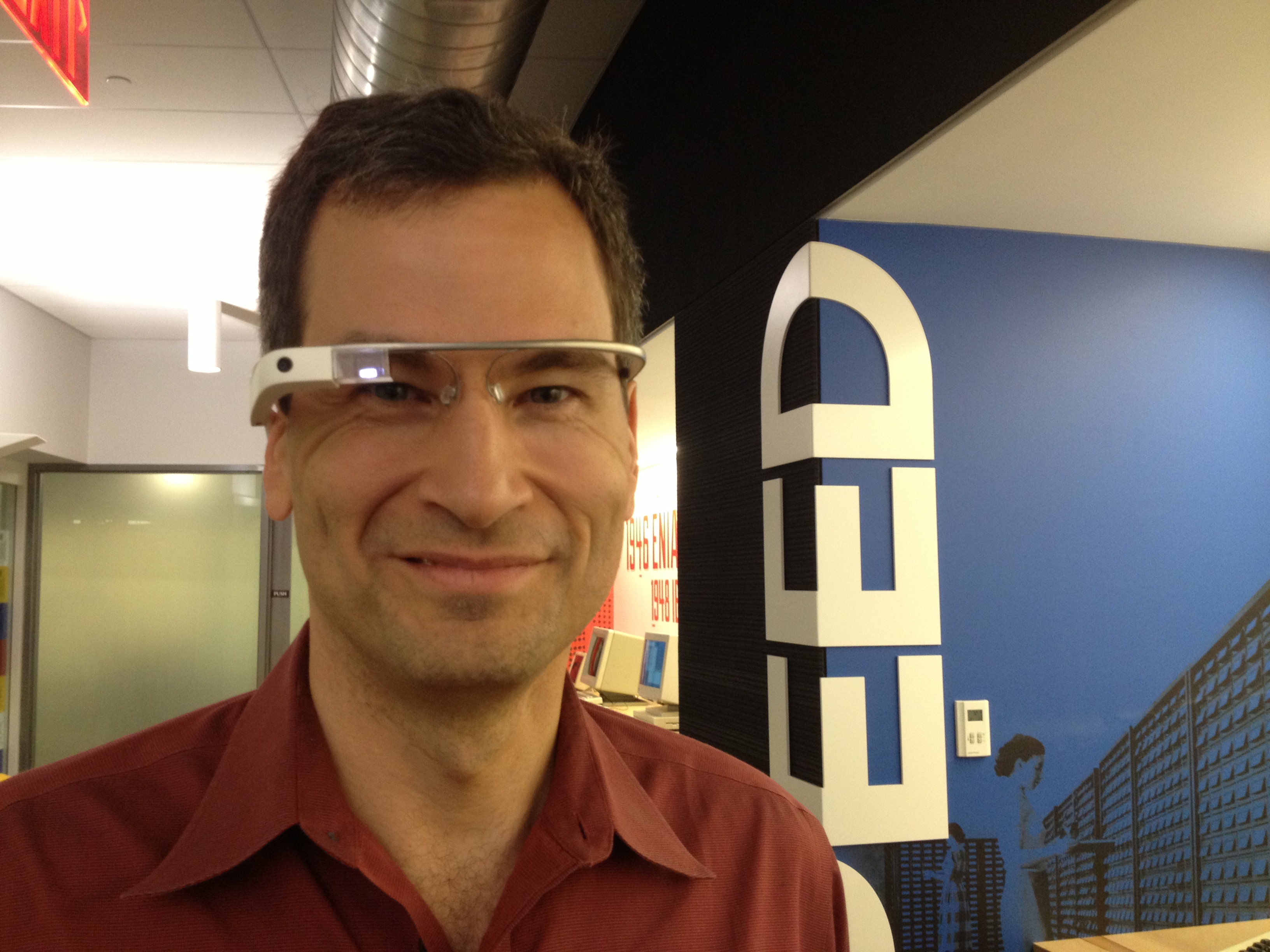 David Pogue Tests Google Glass