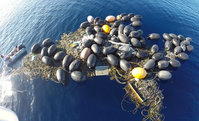 Trash Island found outside N. Pacific Ocean Gyre