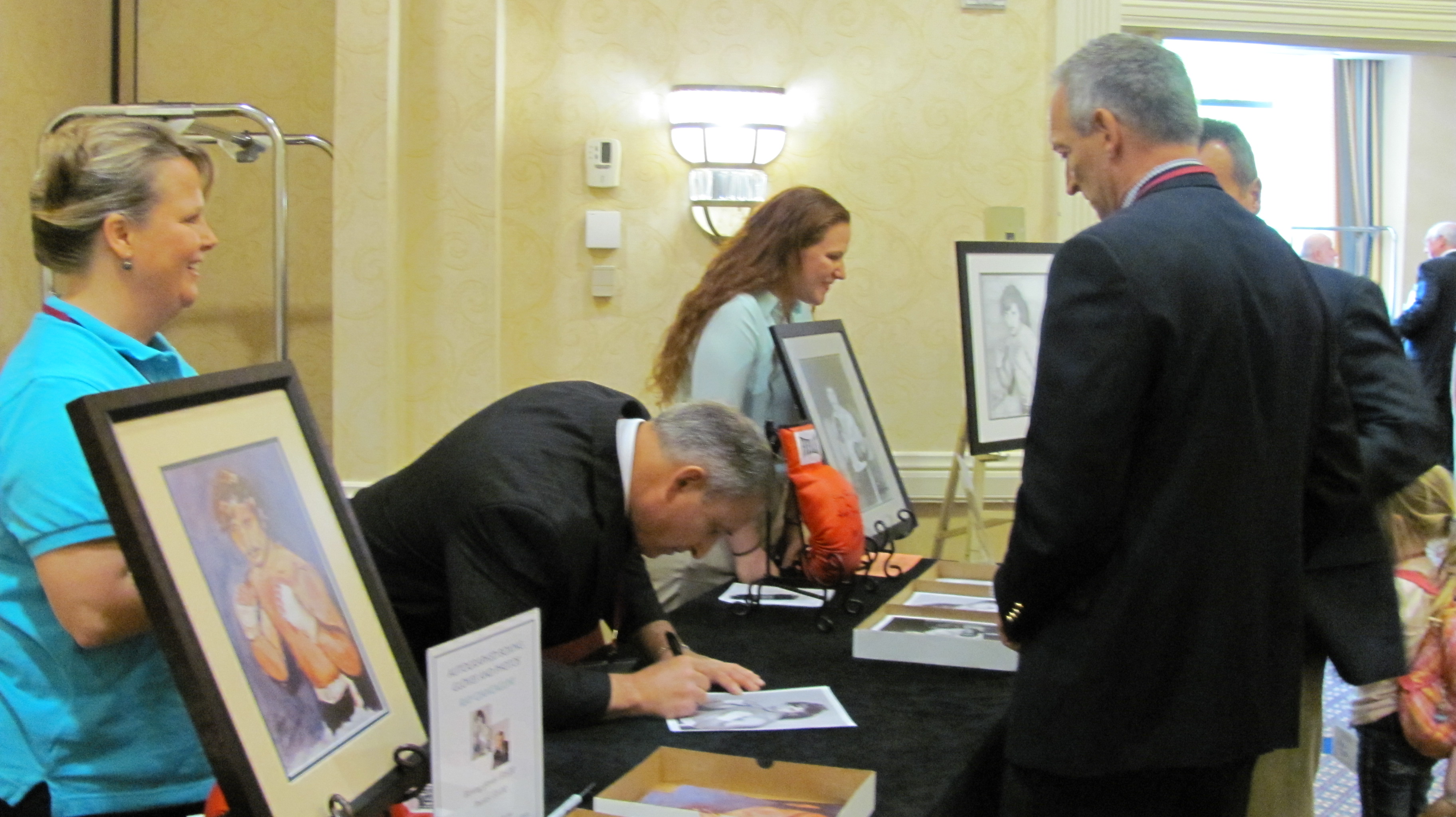 Ciancaglini signs autographs following his keynote address to help raise funds for BIANYS programming.