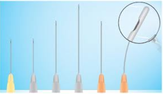 The blunt tip of the cannula needle features ports on both sides for even filler distribution.