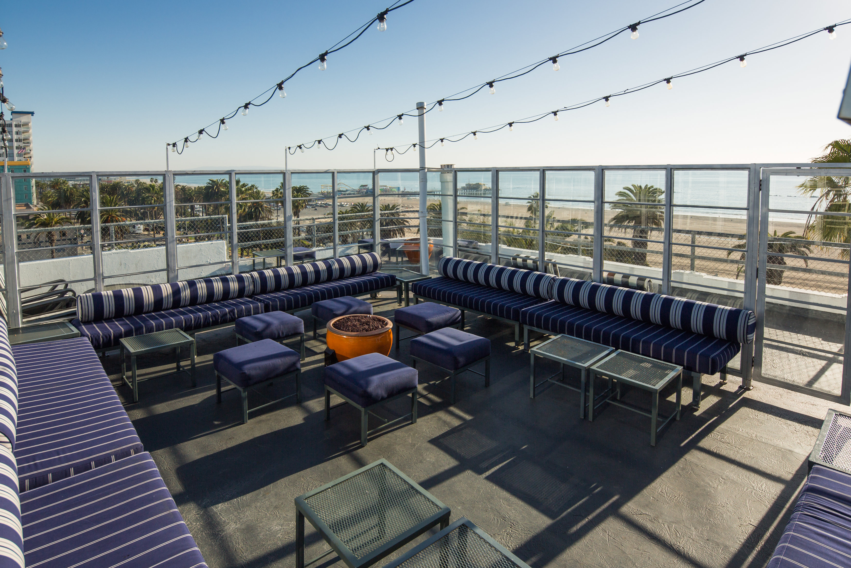 Penthouse Suite 700 Rooftop bar and lounge with 180 degree views of the Pacific