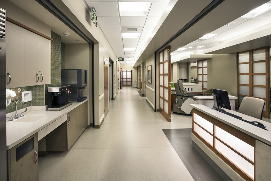 At Chao Comprehensive Cancer Center, the LPA Healthcare team was responsible for the design of upgrades to the building’s infrastructure systems, the full interior renovation and a building addition.