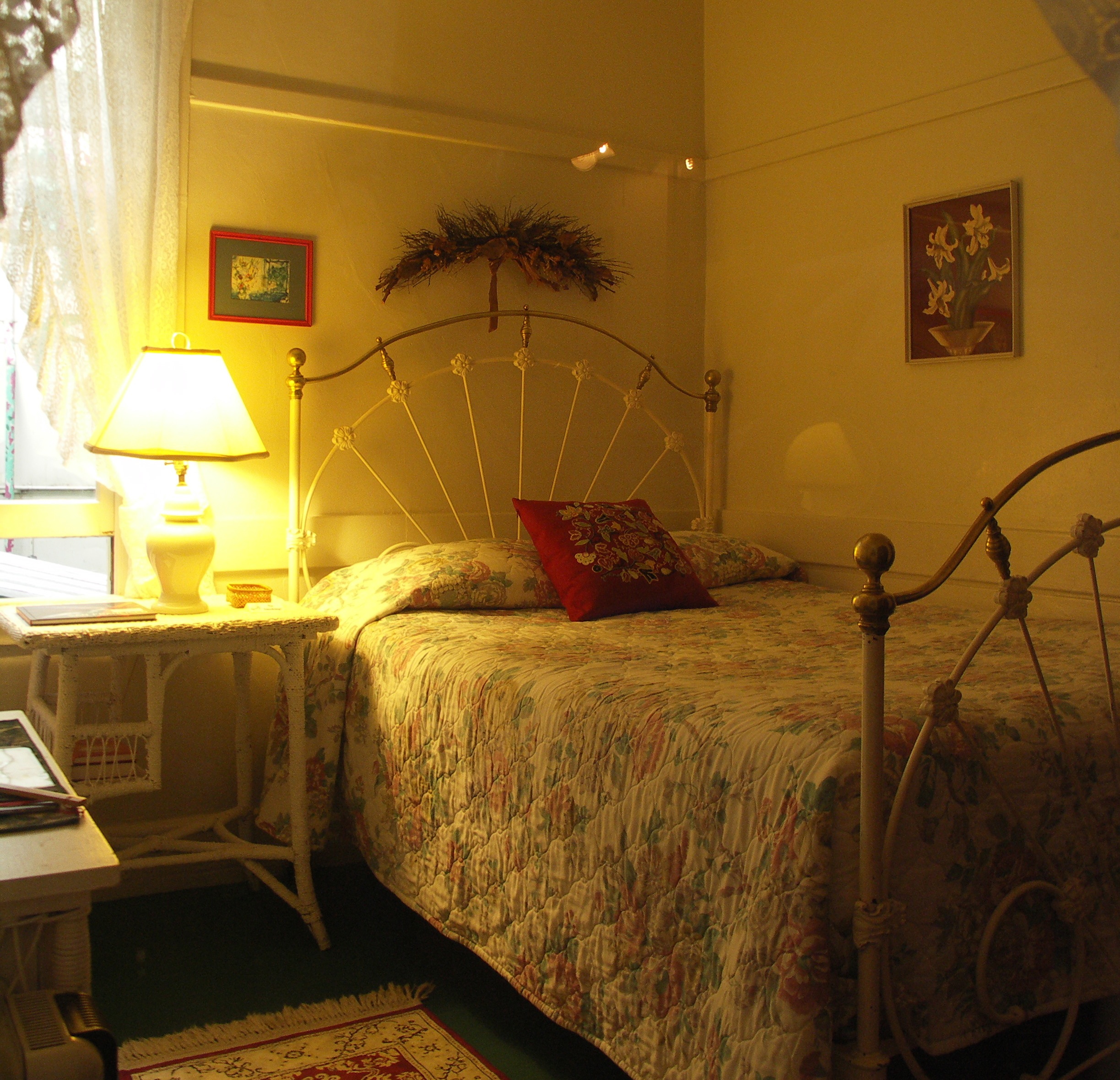 Romantic Victorian Style Rooms