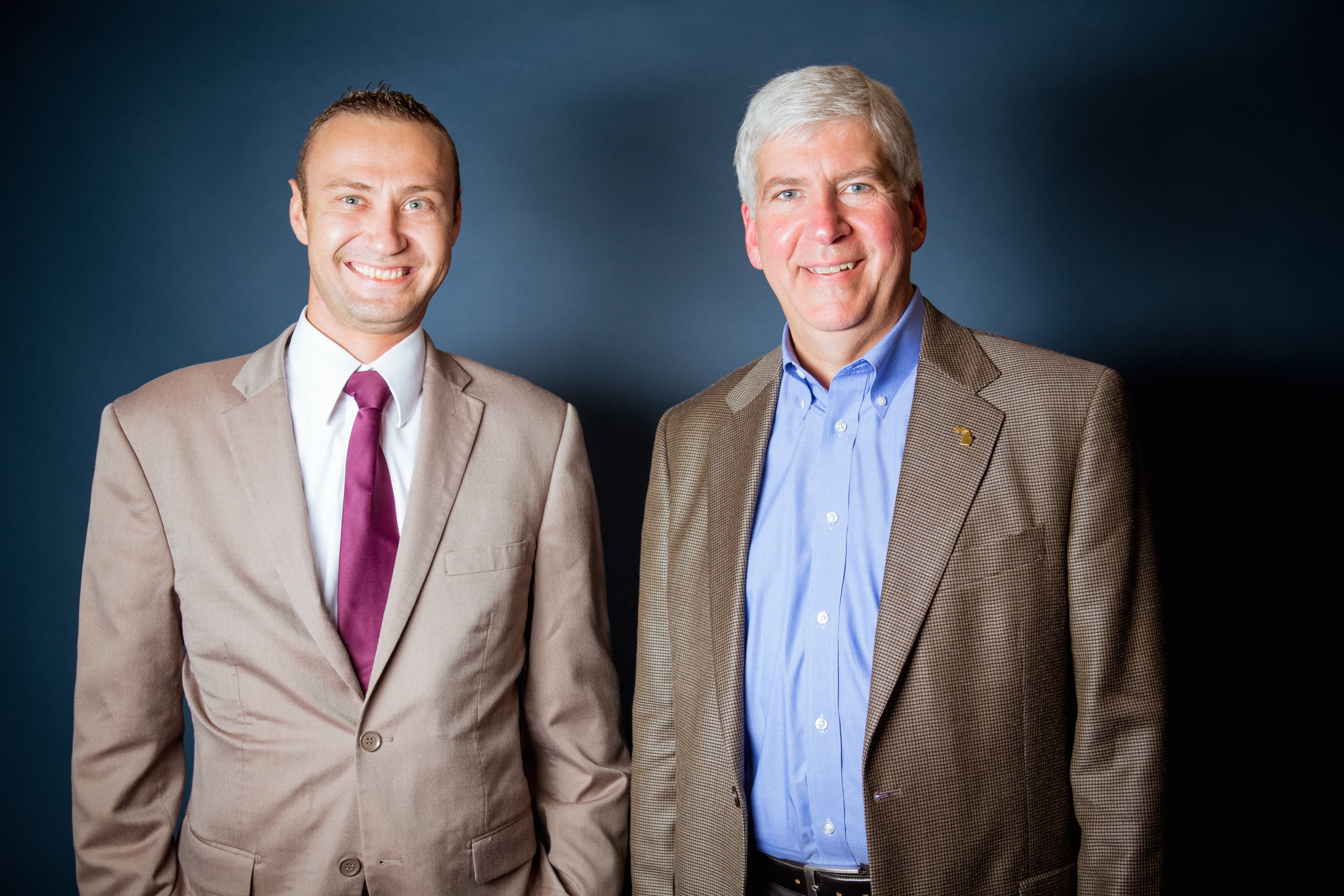 jobs4america Vice Chairman and Noblebiz Strategic Account Manager John Stanovcak with Governor Rick Snyder